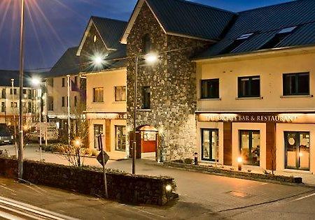The Arches Hotel Claregalway ภายนอก รูปภาพ
