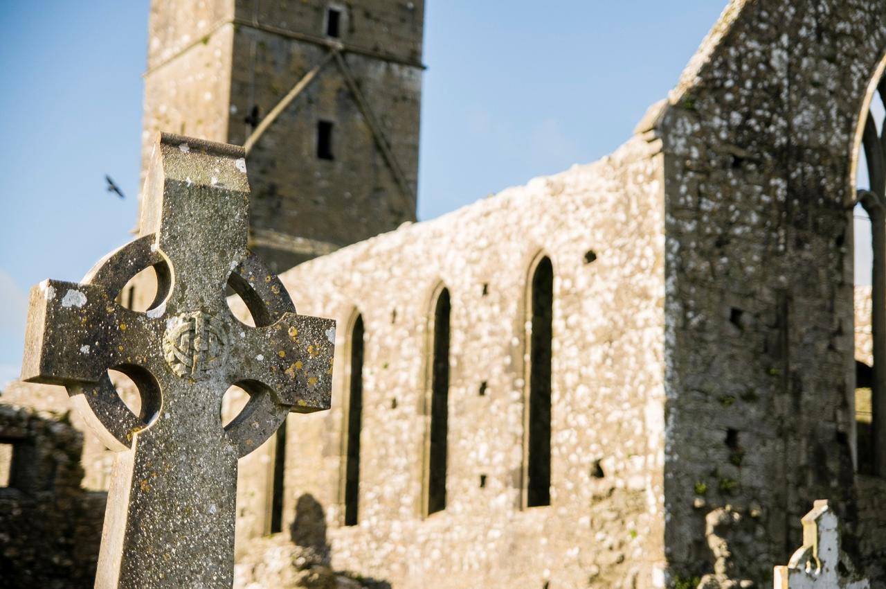 The Arches Hotel Claregalway ภายนอก รูปภาพ
